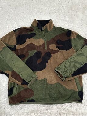 🎰 LCKR Fleece Camo Pullover Jacket